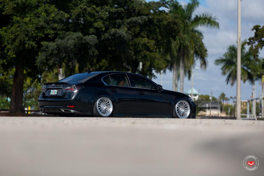  Lexus GS on Vossen Wheels (LC-106) 2016 года  (фото 61 из 61)